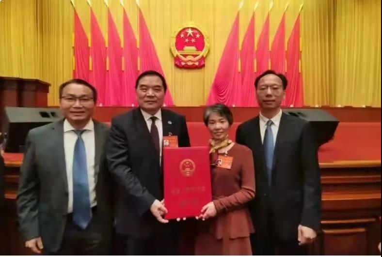 榮獲國(guó)家自然科學(xué)獎(jiǎng)一等獎(jiǎng)的他，來(lái)自安徽六安