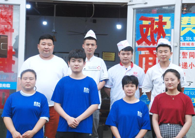 下館子哪家好？河畔老館子，真品味!