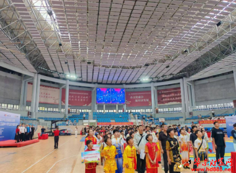 以武潤心 以體育人——"體彩杯"2025年臨泉縣第五屆中小學(xué)生武術(shù)套路比賽書寫體教融合新篇章